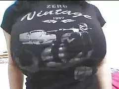 Mulheres morenas nuas seios grandes
