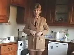 Sara quero ver o vídeo pornô 