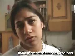 Loira esperma perdido entre lençóis de linho, ela chegou, ele veio