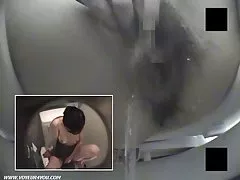 Porno vídeo wc escondida